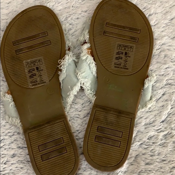 ⭐️🌸Capelli chambray raw hem criss cross slides - Picture 8 of 12